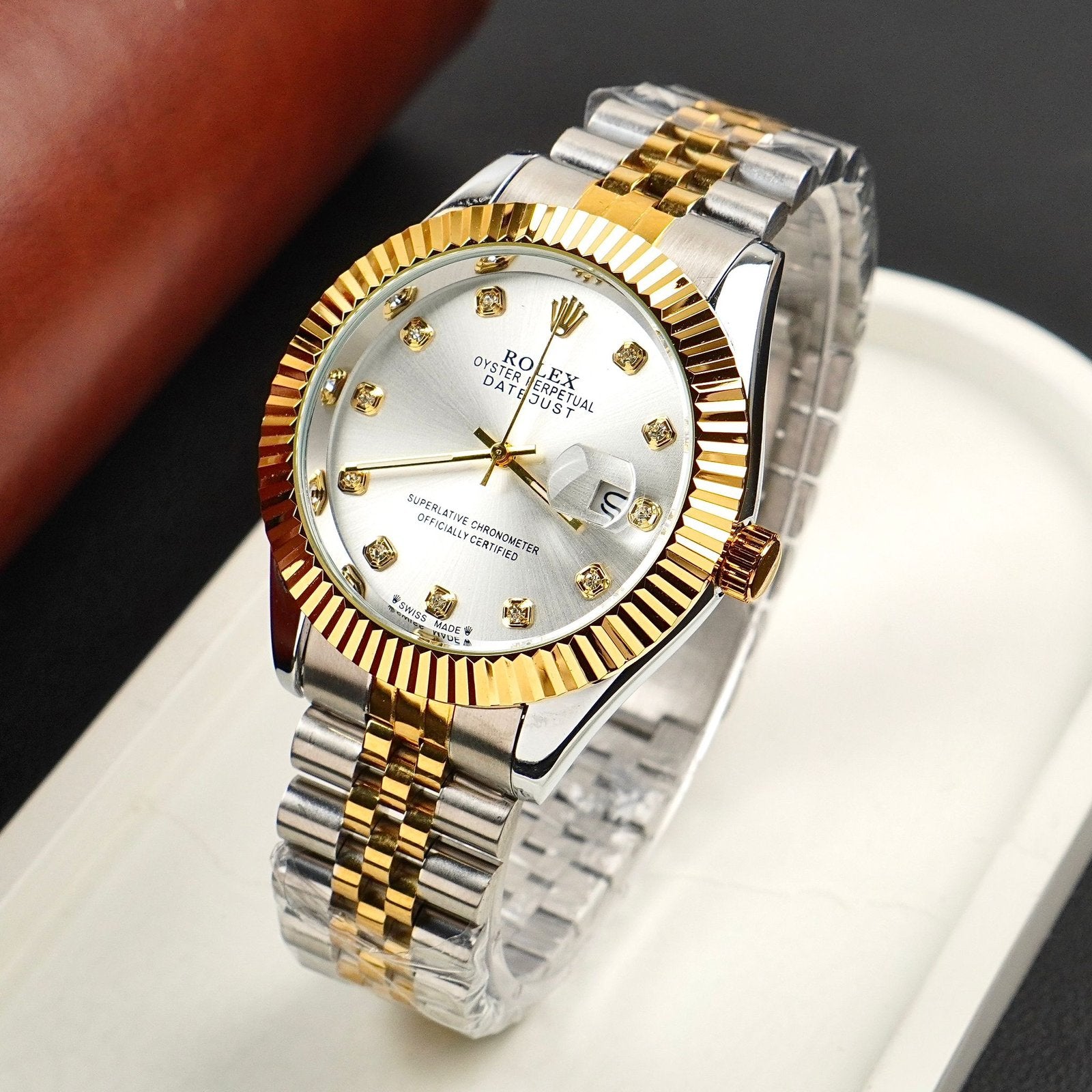 Rolex Golden Silver With Lining